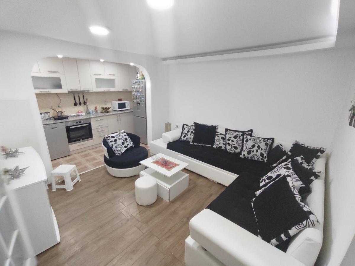 Apartament Bilja'S House Nisz Zewnętrze zdjęcie