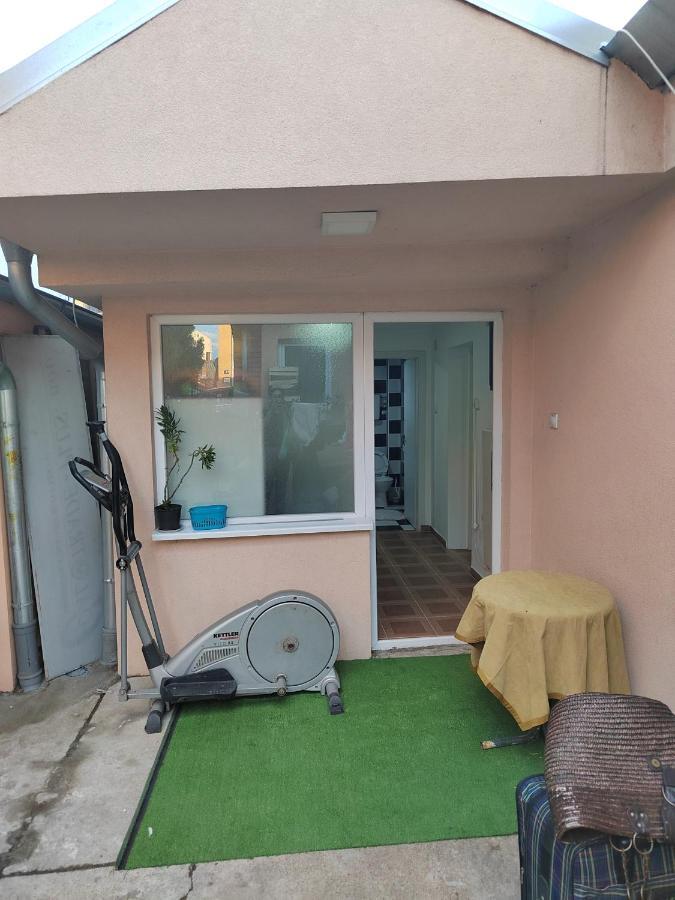 Apartament Bilja'S House Nisz Zewnętrze zdjęcie
